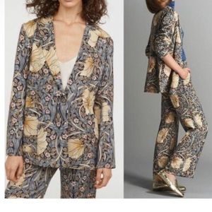 Morris & Co x H&M Sz0 Pimpernel
Floral Art Nouveau Jacket Blazer 🤍